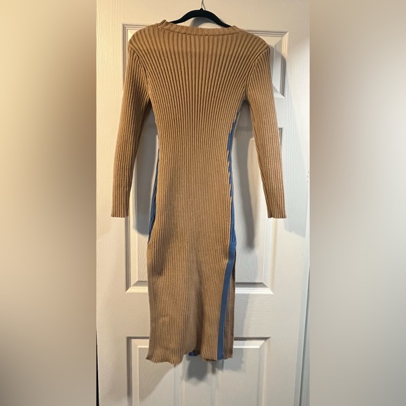 Ladies Sweater Dress - Picture 4 of 5